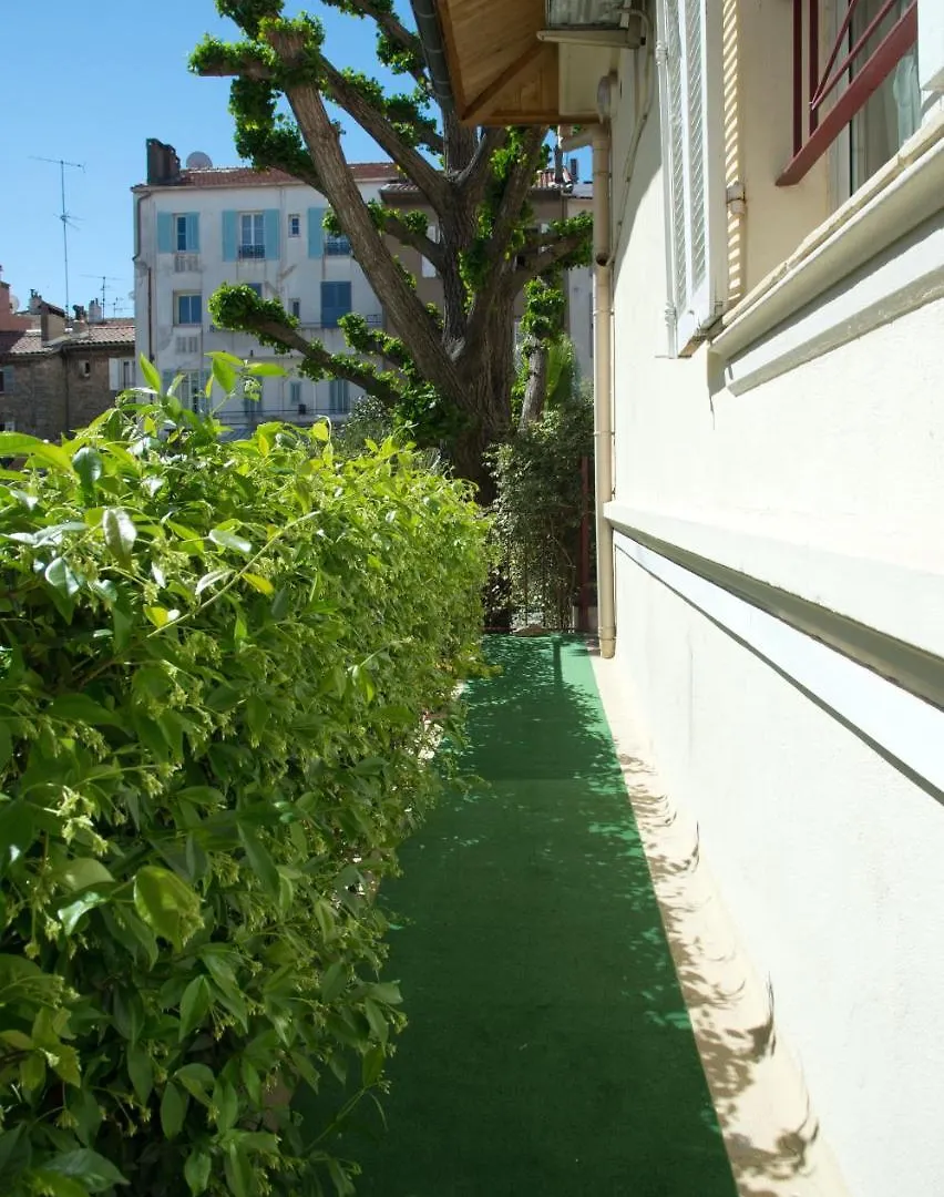 Alc - A523 - 4 Min Palais And Beaches Cannes 0*,  Francia